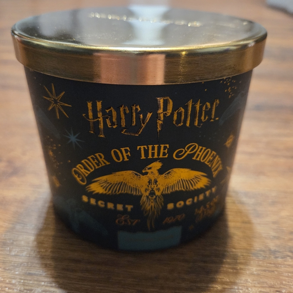 Goose Creek Harry Potter Order Of The Phoenix 3 Wick Candle New 14.5 Oz
